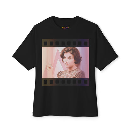 Portrait of Audrey Horne - Premium Unisex Oversized Boxy Tee